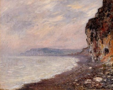 Cliffs at Pourville i dimman