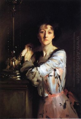 Frau Charles Russell 1900