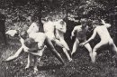 Studens wrestling nel nudo