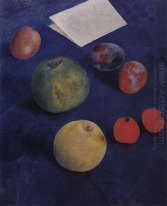 Frutta su una tovaglia blu 1921