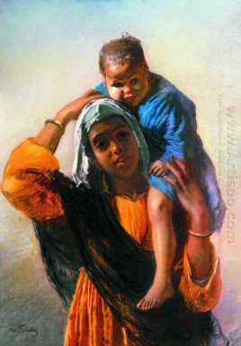 Восточная женщина с ребенком