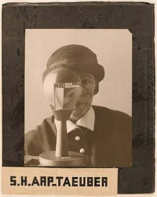 Självporträtt med Dada-Kopf (Dada Head) 1926