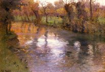 Sebuah Orchard Di Tepi Sebuah Sungai
