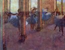 bailarines en hall de entrada 1890