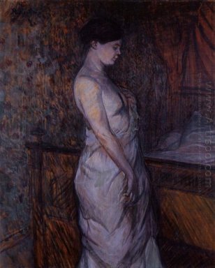 Frau in einem Chemise stehend von einem Bed Madame Poupoule 1899