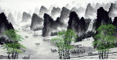 Зеленое дерево, река, горы - китайской живописи