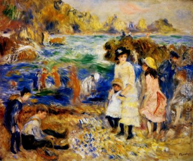 Kinder durch das Meer in Guernsey