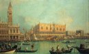 the doge s palace with the piazza di san marco 1735