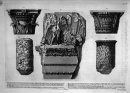 Fragmento de un arquitrabe y friso Capitales de columnas y Pie