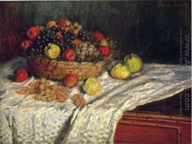 Fruit Basket With Apples And Grapes