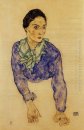 porträtt av en kvinna med blå och grön scarf 1914