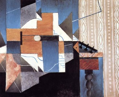 Guitarra On The Table 1913