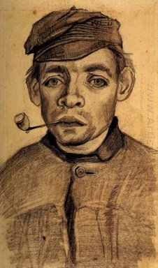 Tête d\'un jeune homme avec un tuyau