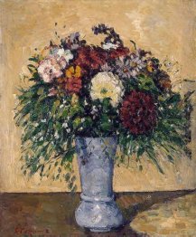 Flores em um vaso azul
