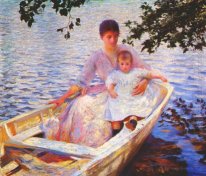 Mor och barn i en båt