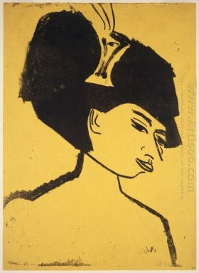 Milliner Con Cappello