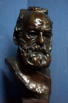 Busto di victor hugo